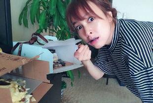 左航吃瓜表情包